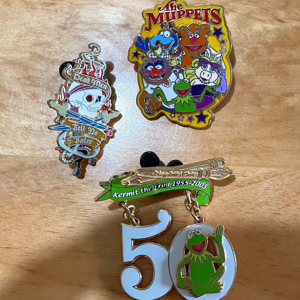 Collectable Disney Pins!